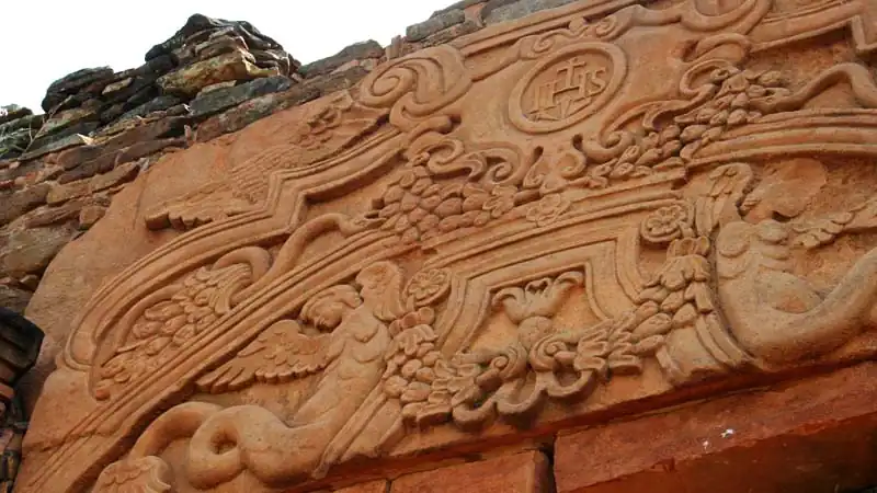 Ruínas de San Ignacio e Minas de Wanda