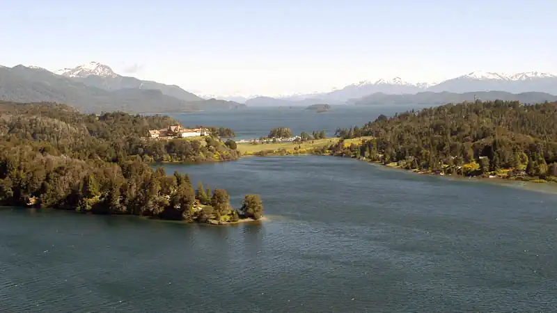 Puerto Blest e Cascada dos Cantaros