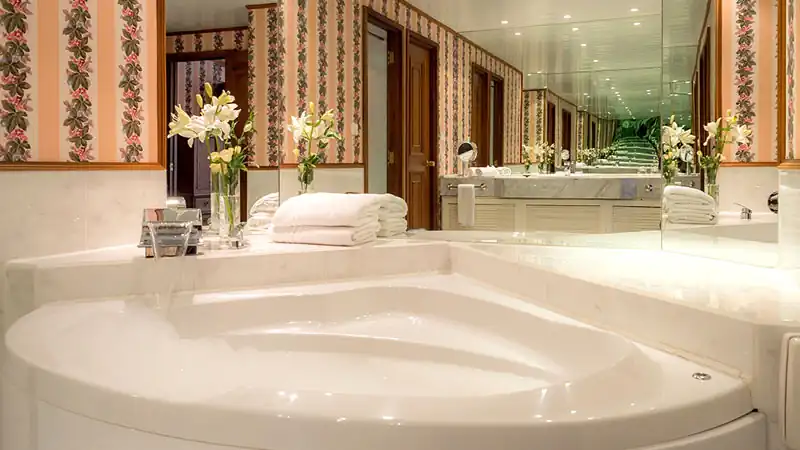 5* | Las Hayas Hotel