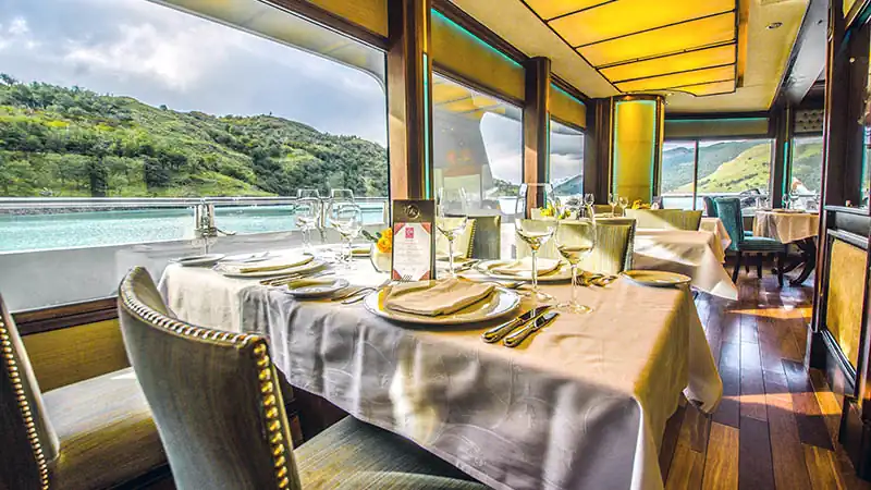 Cruzeiro Mar Patag “The Spirit of the Glaciers”